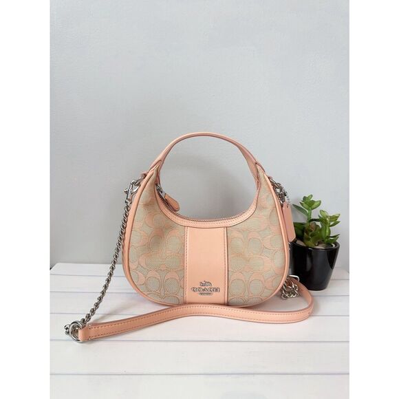 NWT Coach CT773 Carmen Mini Crossbody In Signature Jacquard In SV/Faded Blush - Picture 1 of 6
